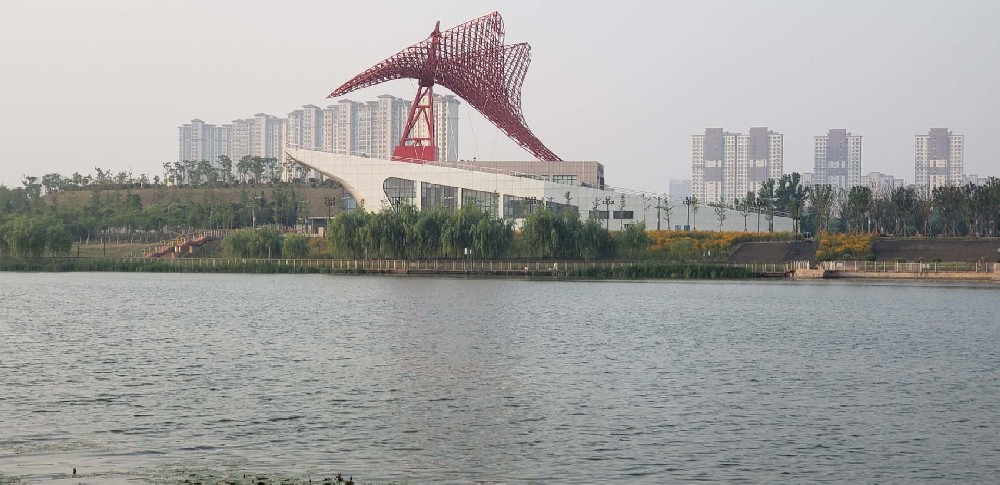 新汴河堤岸绿化景观项目园区栈步道及护坡工程